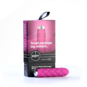 Klassieke Vibrator Key By Jopen - Charms Plush Petite Massager Roze. Erotisch shoppen doe je bij Women Toys; De lekkerste vrouwenspeeltjes