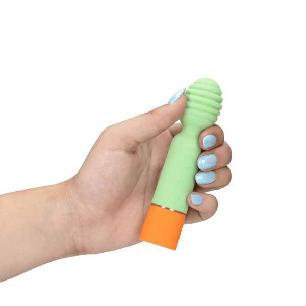 Loveline Ribbed Mini Vibrator With Usb Charger Spring Sage - womentoys.nl